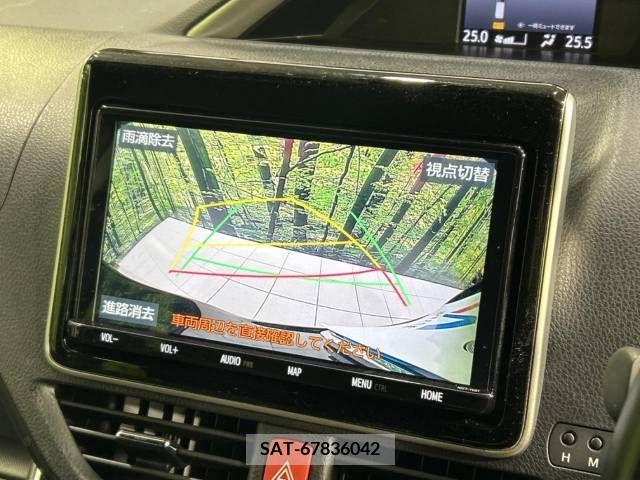 Toyota VOXY 2019-09 215997-3