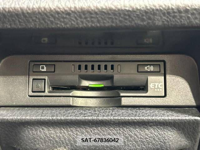 Toyota VOXY 2019-09 215997-7
