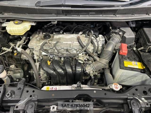Toyota VOXY 2019-09 215997-18