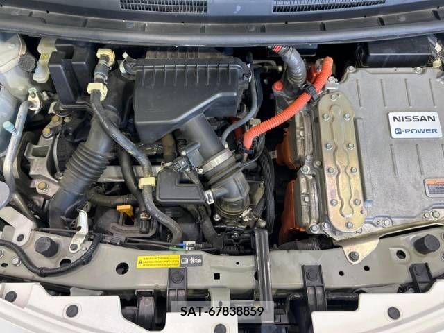 Nissan NOTE 2018-01 392954-18