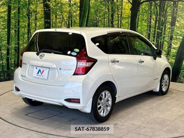 Nissan NOTE 2018-01 392954-17