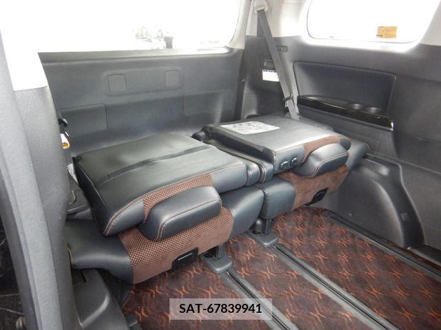 Toyota ALPHARD 2015-01 213537-19