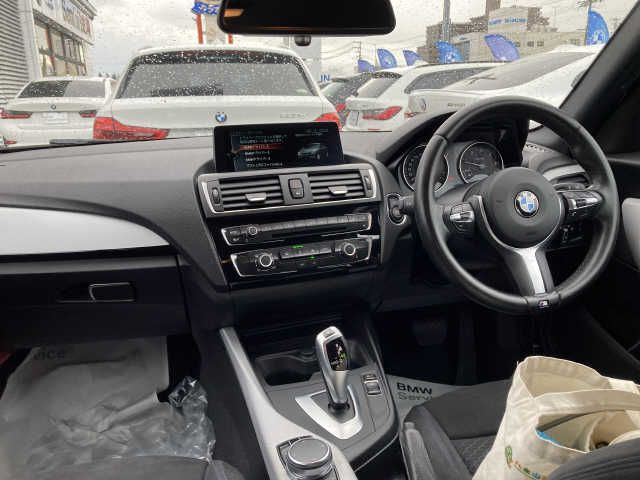 Bmw 1 SERIES 2017-10 28039-1
