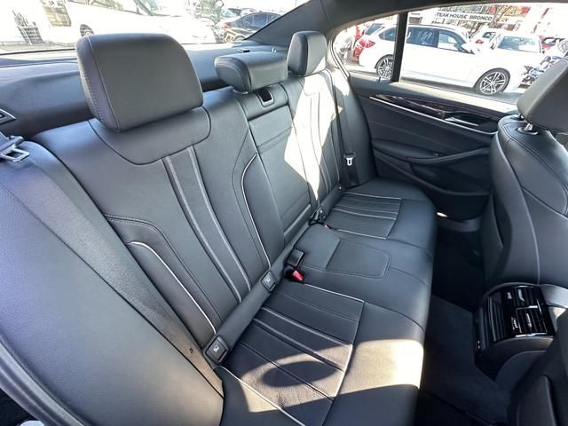 Bmw 5 SERIES 2023-03 184346-14