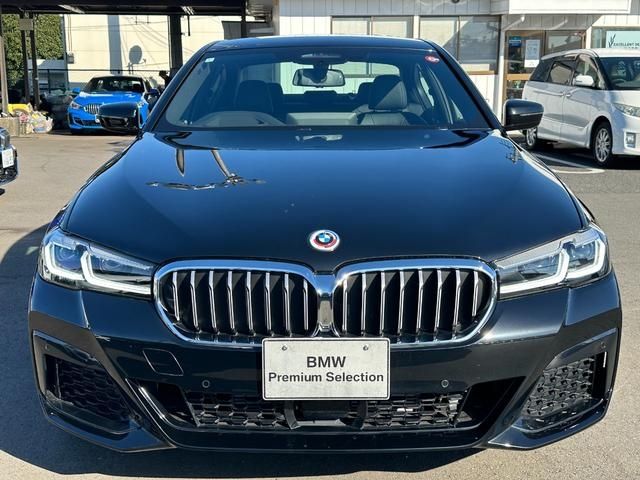 Bmw 5 SERIES 2023-03 184346-4