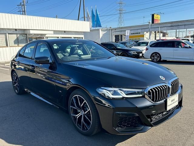 Bmw 5 SERIES 2023-03 184346-5