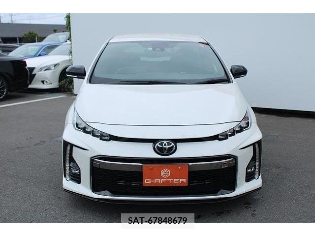 Toyota PRIUS PHV 2018-06 352958-6