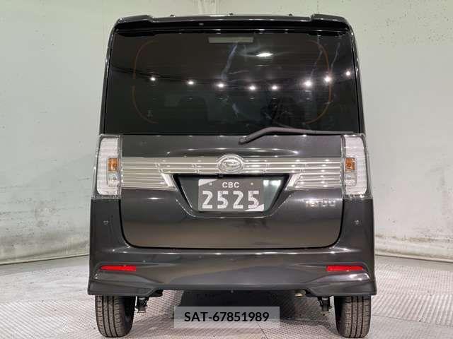 Daihatsu TANTO CUSTOM 2017-02 208235-9