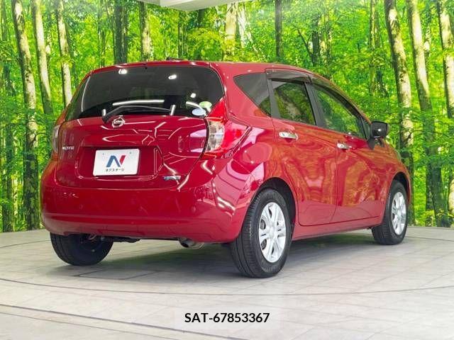 Nissan NOTE 2015-11 385135-17