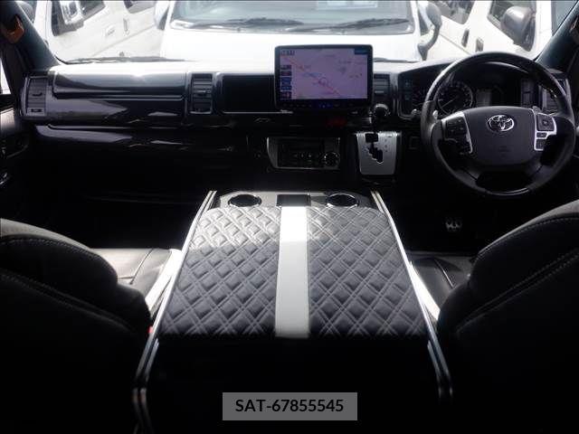 Toyota HIACE WAGON 2022-02 273112-3