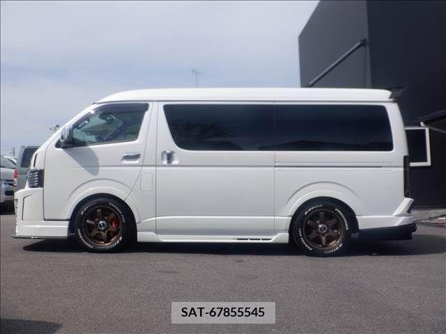 Toyota HIACE WAGON 2022-02 273112-13