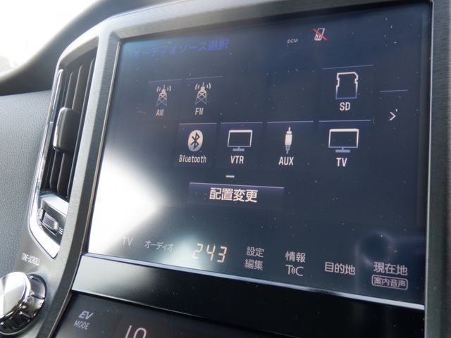 Toyota CROWN MAJESTA 2016-07 8216-5