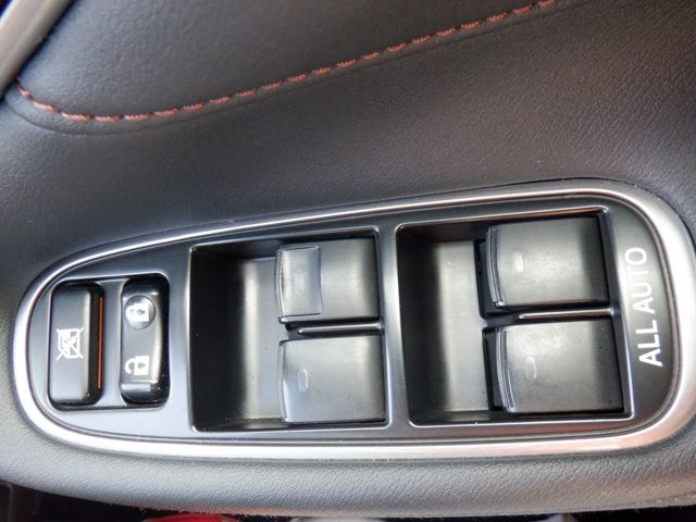 Toyota CROWN MAJESTA 2016-07 8216-11