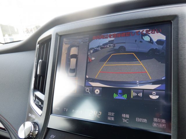Toyota CROWN MAJESTA 2016-07 8216-4