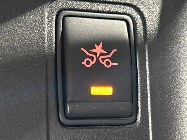 Nissan SERENA 2017-09 194013-7