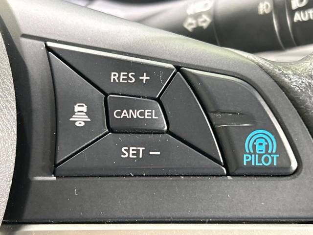 Nissan SERENA 2017-09 194013-3