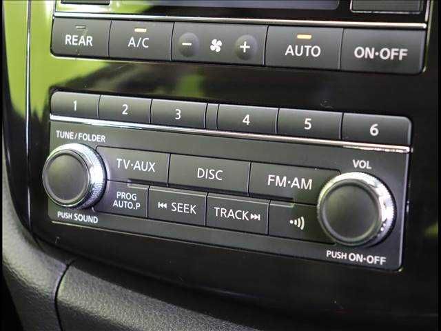 Nissan ELGRAND 2016-06 192891-5