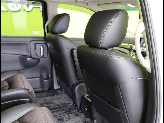 Nissan ELGRAND 2016-06 192891-21