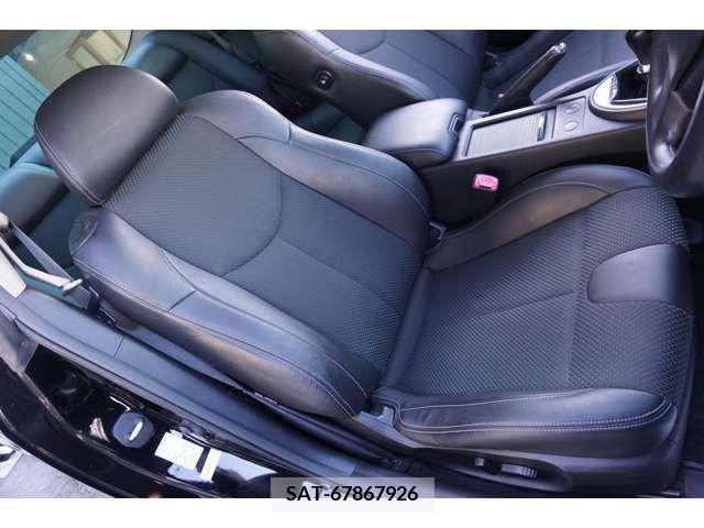 Nissan SKYLINE COUPE 2010-03 285284-14
