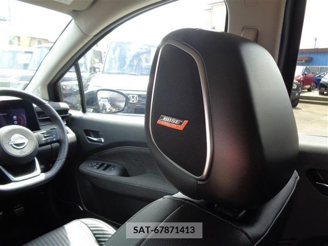 Nissan AURA 2023-01 261489-11