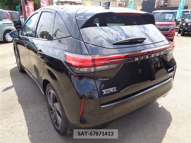 Nissan AURA 2023-01 261489-4