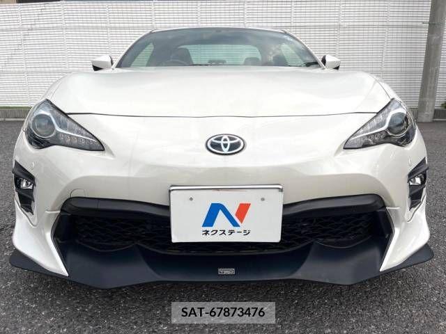 Toyota 86 2017-12 355205-14