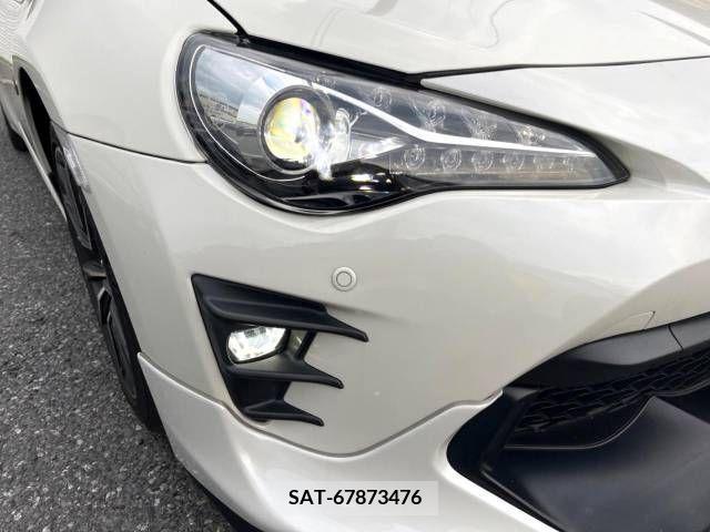 Toyota 86 2017-12 355205-12