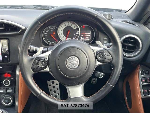 Toyota 86 2017-12 355205-11