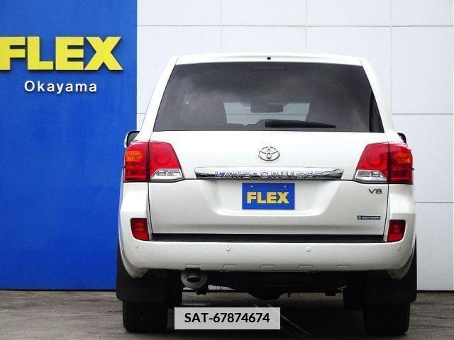 Toyota LAND CRUISER 2013-04 373538-10