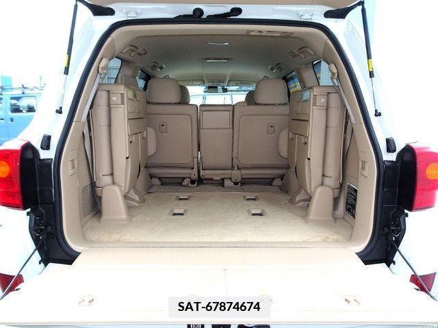 Toyota LAND CRUISER 2013-04 373538-9