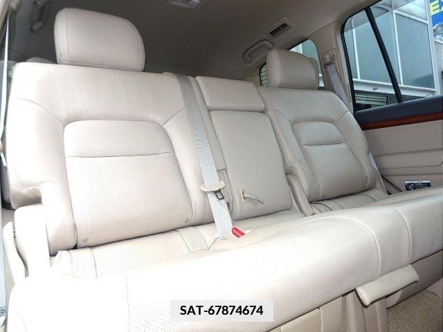 Toyota LAND CRUISER 2013-04 373538-7