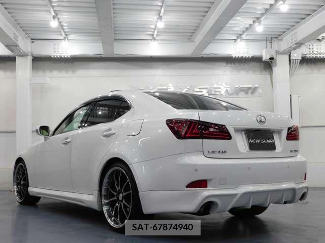 Lexus IS 2008-11 275441-2