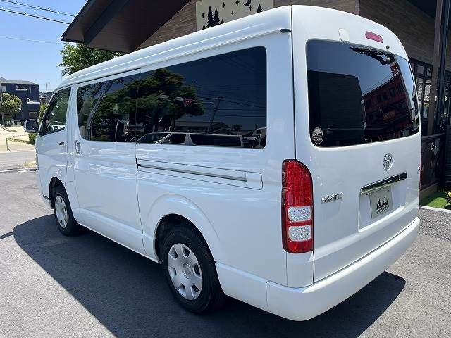 Toyota HIACE WAGON 2008-11 196385-16