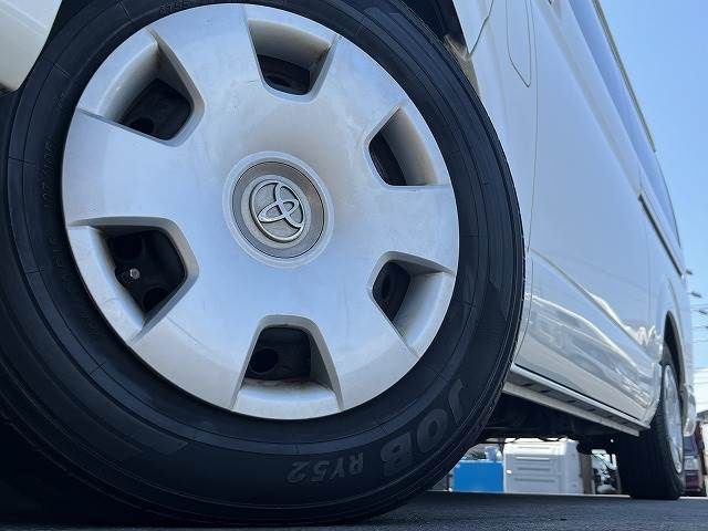 Toyota HIACE WAGON 2008-11 196385-12