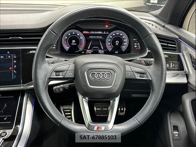Audi Q7 2021-06 356611-12