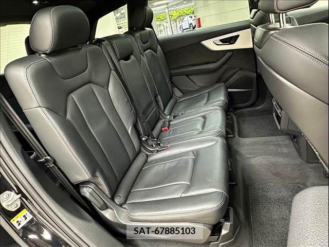 Audi Q7 2021-06 356611-8