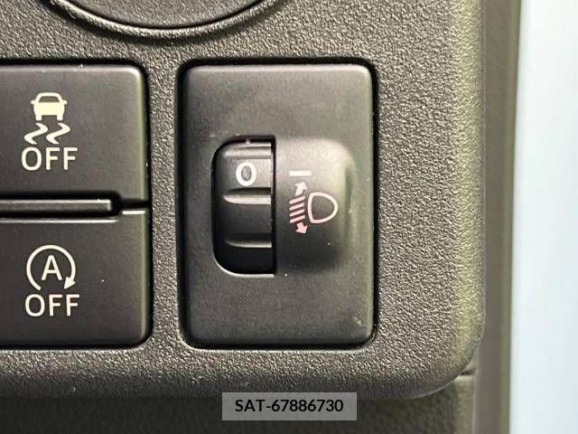 Toyota Pixis Mega 2018-06 393255-5