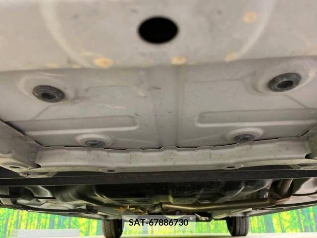 Toyota Pixis Mega 2018-06 393255-19
