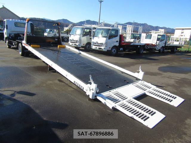 Mazda TITAN 2024-02 231194-10