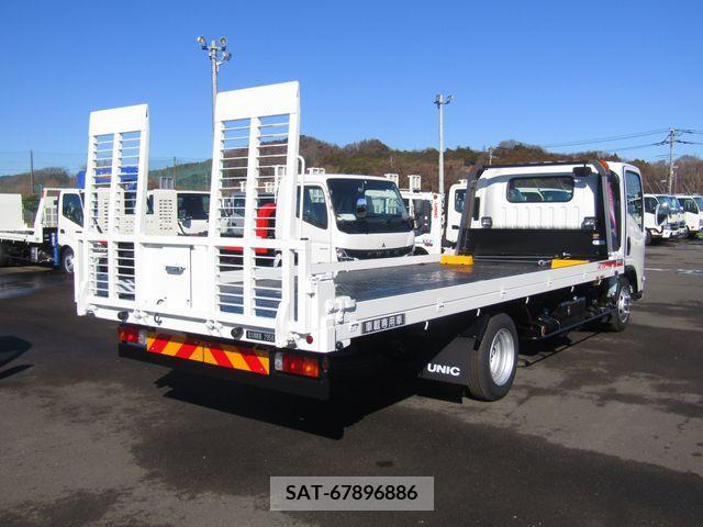Mazda TITAN 2024-02 231194-4
