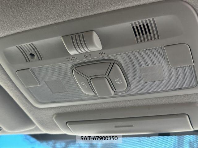 Toyota ESTIMA 2012-11 211319-13