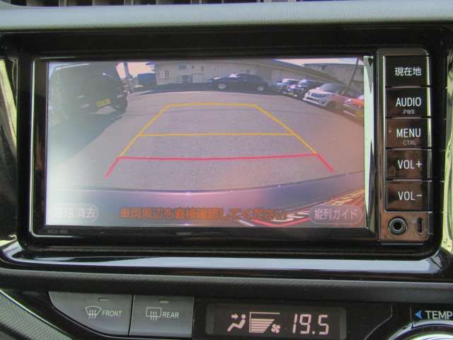 Toyota AQUA 2016-08 181752-10