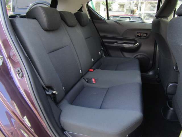 Toyota AQUA 2016-08 181752-17