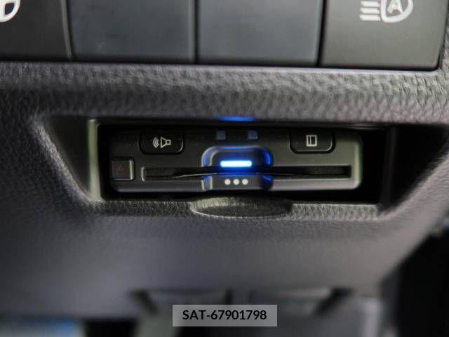 Toyota SIENTA 2016-12 217888-11