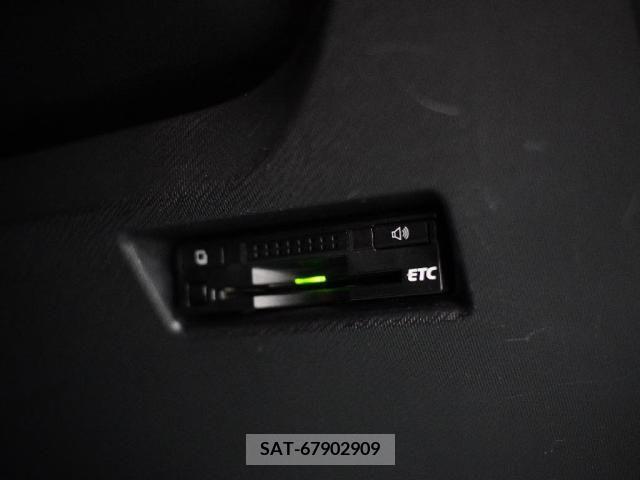 Toyota AQUA 2015-05 260538-15