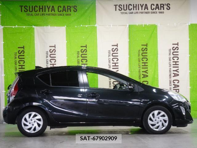 Toyota AQUA 2015-05 260538-18