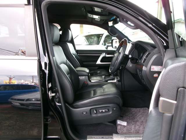 Toyota LAND CRUISER 2016-08 193836-14