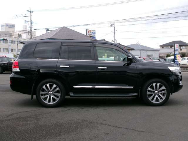 Toyota LAND CRUISER 2016-08 193836-7