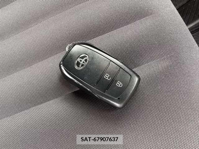 Toyota YARIS 2023-05 337015-14