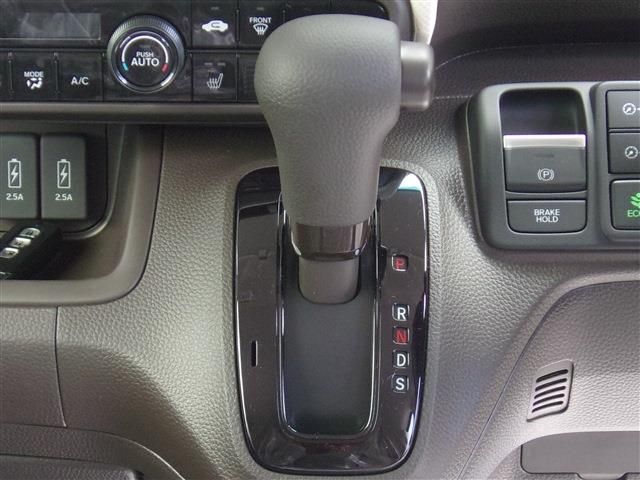 Honda N BOX 2023-06 9188-19